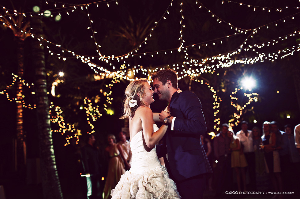 Axioo: Layers of Intricate Intimacies